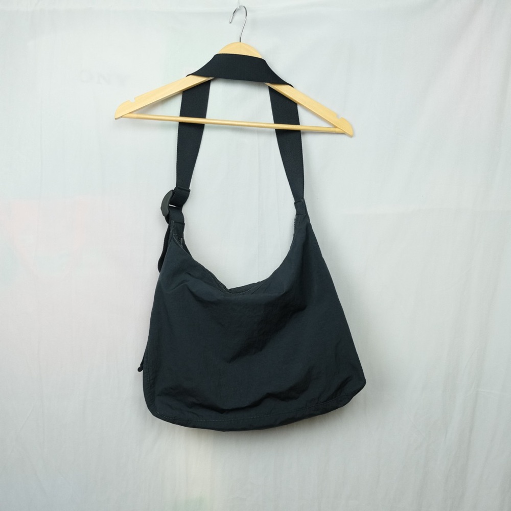 COS Black Shoulder Bag - Picture 2 of 9